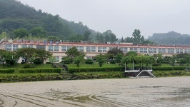 벤텍::PROJECTS 친환경 곡면 성형 가구 벤텍퍼니처