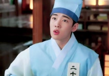더쿠 - 241228 드라마 「체크인 한양」 3회 고수라.gif