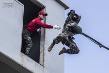 해병닷컴 - 해병대 신병 1282기 5교육대 4주차 - 공중돌격훈련