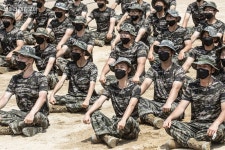 해병닷컴 - 해병대 신병 1294기 5교육대 2주차 - 제식훈련