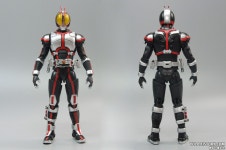 SHFiguarts 진골조제법 가면라이더 파이즈 리뷰