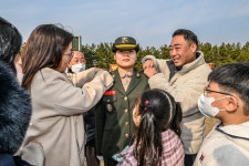 해병닷컴 - 해병대 부사관 399기 ·부학 7기 합동 임관식 사진