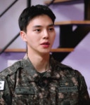 더쿠 - 송강 군복입고 이런 어깨라니