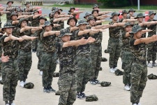해병닷컴 - 해병대 신병 1307기 1교육대 1주차 - 제식훈련