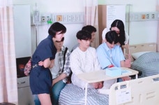 더쿠 - 6댕즈 웃참 챌린지 ㅋㅋㅋㅋㅋㅋㅋㅋ