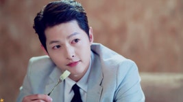 더쿠 - 센조 명희랑 있는 씬 좋아 ㅋㅋ