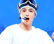 더쿠 - 현재는 연말을 얼굴로 찢어