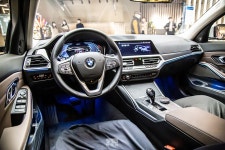 용산 아이파크몰에서 만나는 BMW 전기차 모델 특화 전시장/한독 모터스