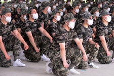 해병닷컴 - 해병대 신병 1295기 1교육대 1주차 - 제식훈련