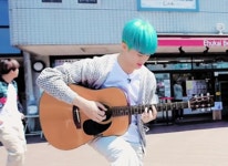 더쿠 - 자연광받으면서 기타치는 마크 너무 좋아ㅠㅠㅠㅠㅠ