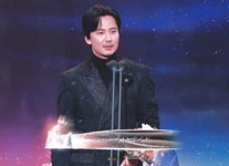 더쿠 - 덬들 지금 윤이보는거 잠깐 멈추고 2022 연기대상 보고와봐,,