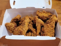 이국적인 맛 카레 시즈닝 치킨 | BHC 커리퀸