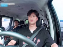 더쿠 - 인우 형아다 형아ㅋㅋㅋ