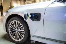 용산 아이파크몰에서 만나는 BMW 전기차 모델 특화 전시장/한독 모터스