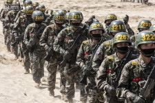 해병닷컴 - 해병대 신병 1268기 3교육대 6주차 - KAAV 탑승훈련