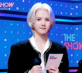 더쿠 - 컴백 앞두고 얼굴 레전드 왕자님인 최근 크래비티 민희.jpgif