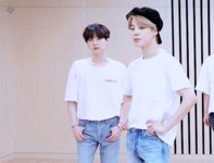 같은 공간 같은 시간속에서,, 조금은 다른 흐름.. - 방탄소년단(BTS) 카테고리