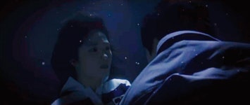 드라마 - ㅈㄴ 잘찍은거 같은 물 속에서 얽히는 솔선재 시선.gif
