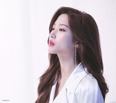 더쿠 - 트위터에서 검색하다가 하진이 새짤 발견함