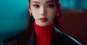 더쿠 - 신우석 감독(돌고래유괴단)이 이야기하는 카리나