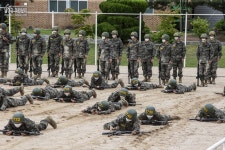 해병닷컴 - 해병대 신병 1270기 5교육대 4주차 - 수류탄투척 및 각개전투 훈련