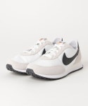 NIKE（ナイキ）の「NIKE ナイキ 17-22WAFFLE TRAINER 2 (PS) KDC6478 100WHITE/BLACK（スニーカー）」 - WEAR