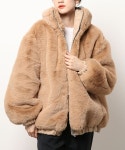 RNA（アールエヌエー）の「J2001 ＢＩＧファージャケット（ムートンコート）」 - WEAR