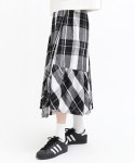 RNA（アールエヌエー）の「G0987 スプリングチェックギャザースカート（スカート）」 - WEAR