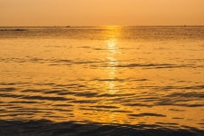 무료 이미지 : 바다, 파도, 부드러운, 황금의, 추상, 배경, 선명한, 매력적인, 물, 하늘, 반사, 햇빛, 수평선, 수자원, 노랑, 고요한... 