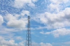 무료 이미지 : 나무, 산, 구름, 하늘, 언덕, 바람, 탑, 돛대, 우기, 적운, 전기, 기상 현상, 지구의 분위기, 가공 전력선 3456x5184 - - 347071... 