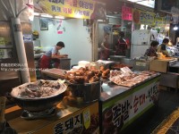 【每日偶來市場/서귀포매일올레시장】(推薦美食：三胞胎漢拿峰果... 【每日偶來市場/서귀포매일올레시장】(推薦美食：三胞胎漢拿峰果汁、... 