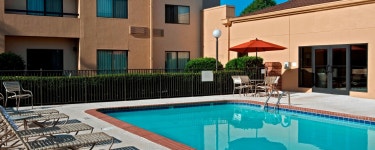 Charlotte, NC Hotel with Gym and Outdoor Pool | Courtyard Charlotte University Courtyard Charlotte University Research Park