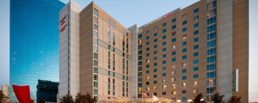 Hotels near Mile Square in Indianapolis | SpringHill Suites Indianapolis SpringHill Suites Indianapolis Downtown