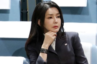 이원석 검찰총장 프로필 임기 (김건희 명품백 의혹 수사 지시 이유) > 이슈 | 시보드 이원석 검찰총장 프로필 임기 (김건희 명품백 의혹 수사 지시...