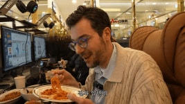 PC방에서 피자 & 스파게티 먹어본 파브리 셰프 > 인기 게시물 | 시보드 PC방에서 피자 & 스파게티 먹어본 파브리 셰프