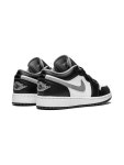 Shop Jordan Kids with Afterpay - FARFETCH Australia Jordan Kids Air Jordan 1 Low - Farfetch