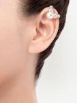 TASAKI 18kt Yellow Gold M/G TASAKI TRIPLE PEARL Ear Cuff - Farfetch