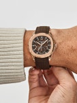 Patek Philippe Pre-Owned 2022 아쿠아넛 트래블 타임 티파니앤코 40mm | 브라운 | FARFETCH KR