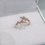 LF스퀘어 공식 온라인몰 [스톤헨지] 14K 로즈 골드 Silhouette 여성 마퀴즈 꽃잎 싱글링 (T0011)