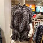 LF스퀘어 공식 온라인몰 여성-살랑살랑 쉬폰소재 비침 걱정없는 칠부소매 블라우스-J6658.915