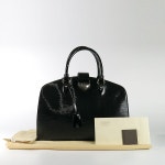 LF스퀘어 공식 온라인몰 중고명품 루이비통 에삐 퐁네프 GM 토트백  K24909LV