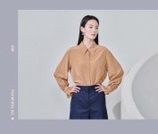 LF스퀘어 공식 온라인몰 [스타일온에어]LF광양점 VW베라왕 21SS 실크100 여성 블라우스