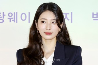 [덕샷] 수지, 정인 역 맡았습니다 < 포토 < 기사본문 - 굿뉴스닷컴 [덕샷] 수지, 정인 역 맡았습니다
