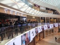 유명세의 테슬라, 특별한 것 없는 첫 전시장 오픈... 하남 스타필드서 제네시스. BMW와 격돌 < 뉴스 < 기사본문 - 엠투데이 유명세의 테슬라... 