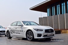 한국닛산을 춤추게 한 인피니티 Q50 < 리뷰 및 테스트 < 기사본문 - 오토헤럴드 한국닛산을 춤추게 한 인피니티 Q50