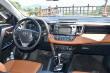 RAV4 눈부신 드라이브 2017 투르 드 코리아 < 리뷰 및 테스트 < 기사본문 - 오토헤럴드 RAV4 눈부신 드라이브 2017 투르 드 코리아