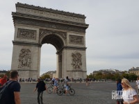 [불란서 자동차 #6] 원조 차 없는 날 파리 샹젤리제를 거닐다 < 불란서 자동차 < 뉴스 < 기사본문 - 오토헤럴드 [불란서 자동차 #6] 원조 차 없는... 