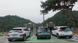 [시시콜콜] 전기차 충전기, 확충보다 올바른 관리와 이용자 인식 절실 < 기고&컬럼 < 기사본문 - 오토헤럴드 [시시콜콜] 전기차 충전기, 확충보다... 