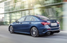 고성능 세단 메르세데스-AMG A 35 4MATIC 출시, 가격 5920만원 < 신차뉴스 < 신차소식 < 기사본문 - 오토헤럴드 고성능 세단... 