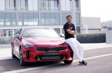 슈퍼스타는 당근 슈퍼카? 천만에, 수 천만 원대 소형차에 드물지만 국산차도 < 이슈&테마 < 기사본문 - 오토헤럴드 슈퍼스타는 당근 슈퍼카?... 